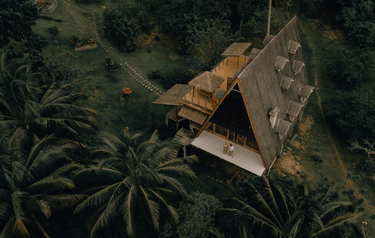 Camiguin Volcano Houses - A-Frame House Mambajao Esterno foto