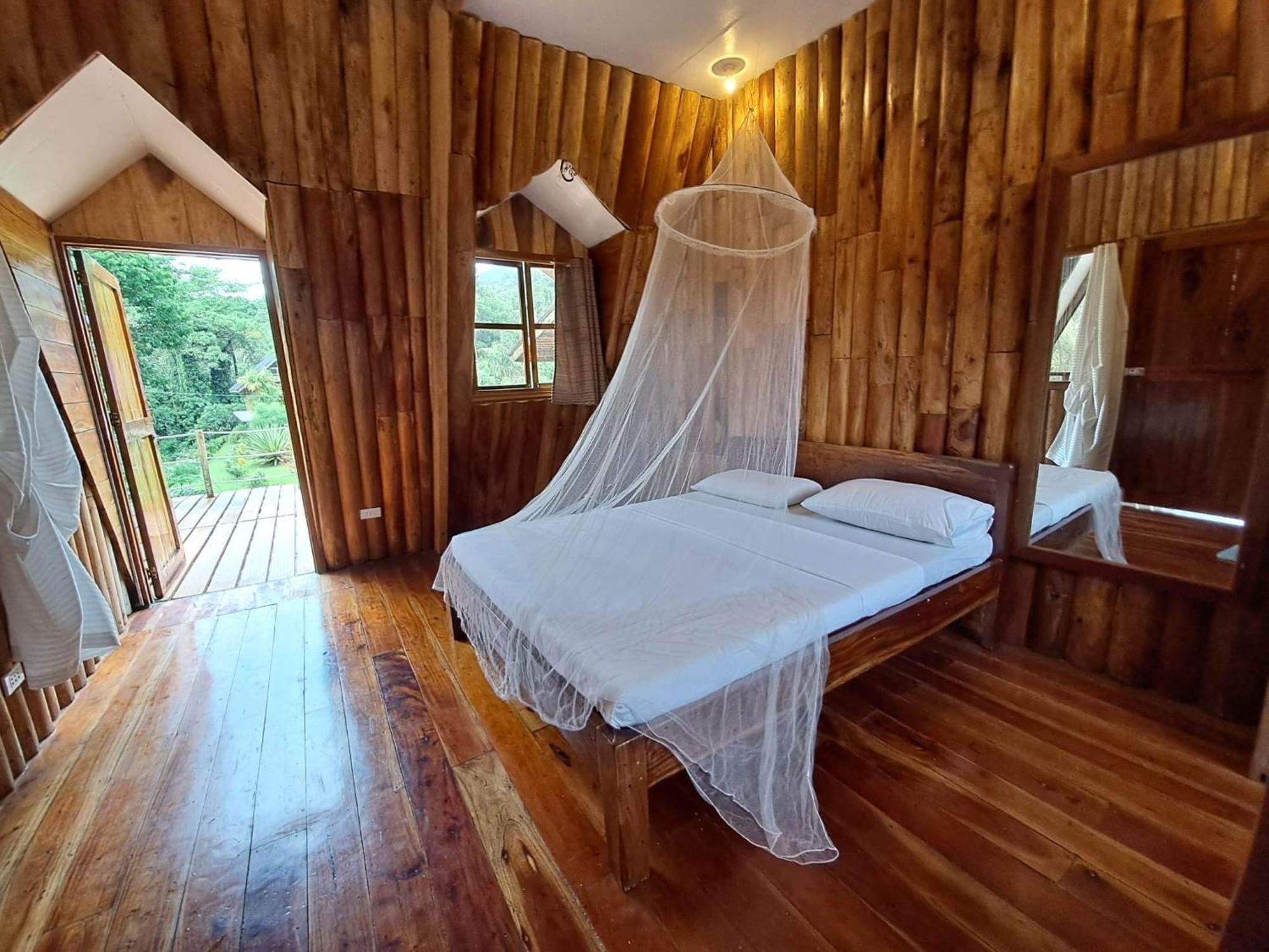 Camiguin Volcano Houses - A-Frame House Mambajao Esterno foto